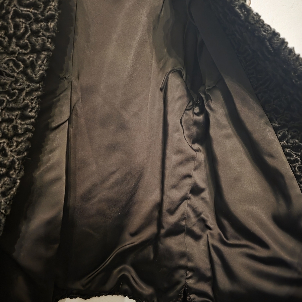 Astrakin By Lepshire Persian Curly Wool Coat Circa 1950s - Picture 11 of 16